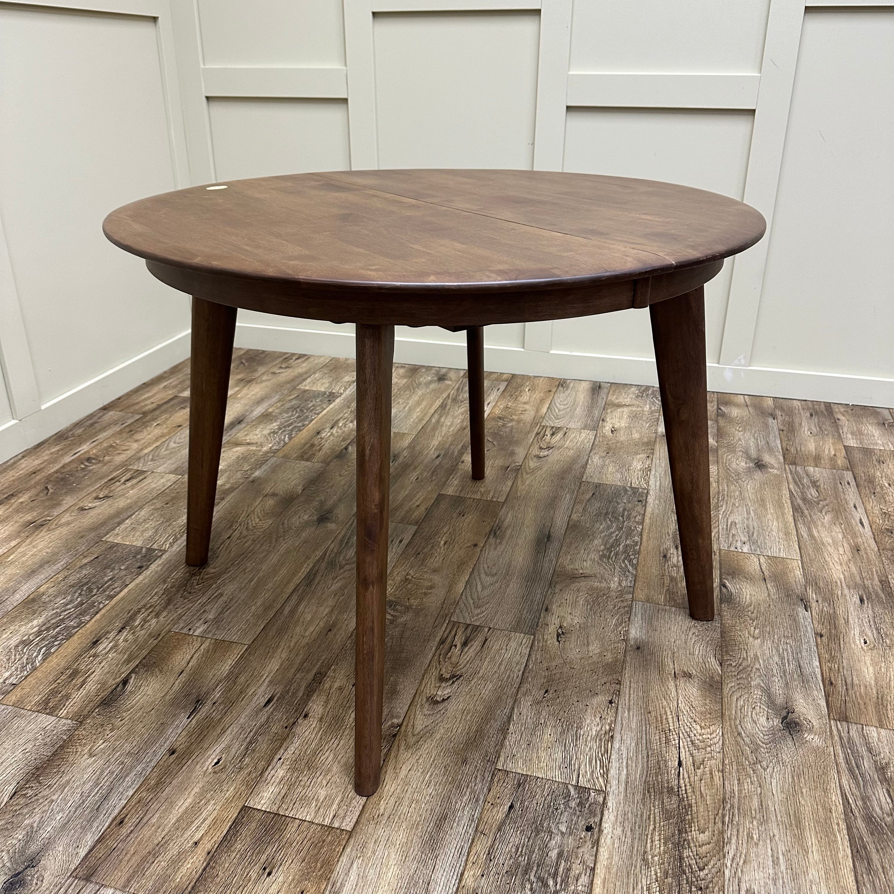 41 ROUND EDT EXTENDABLE DINING TABLE