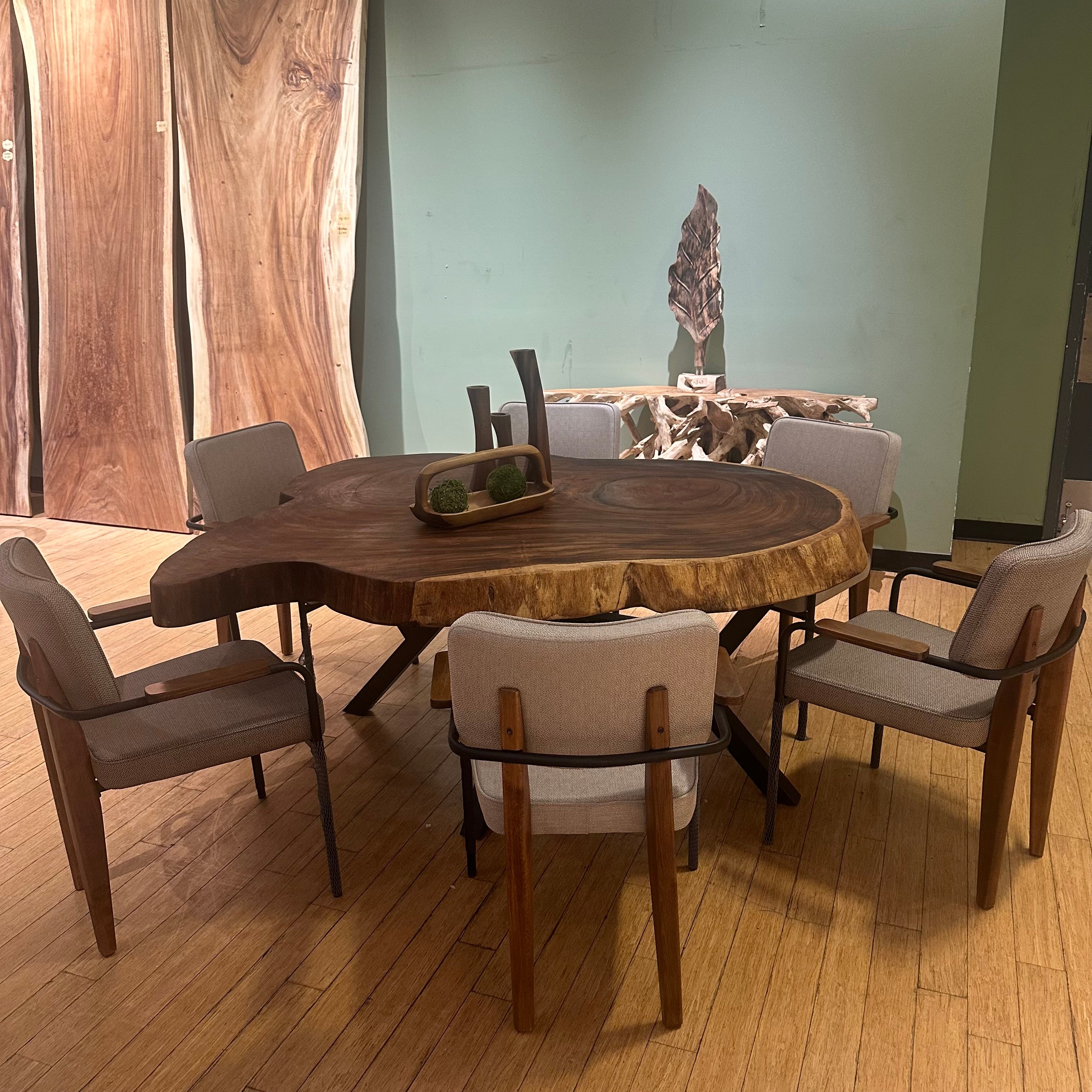 68" ROUND SOLID WOOD DINING TABLE