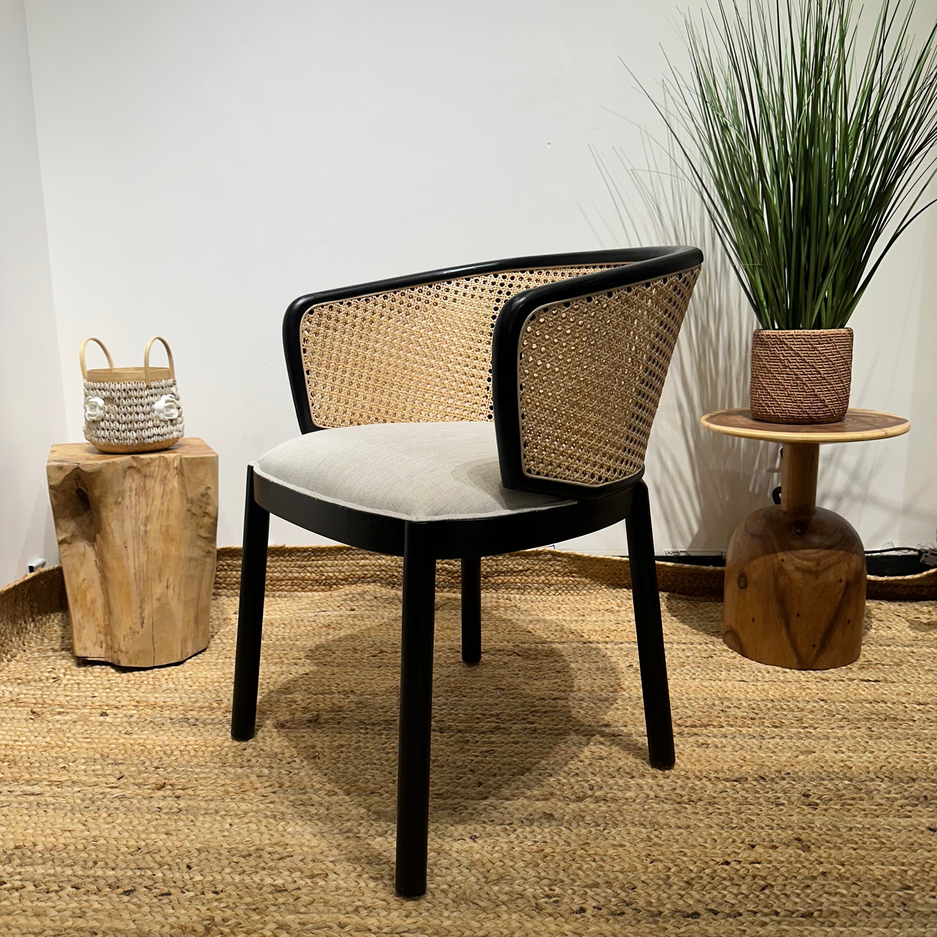 MANGKOKCLEOPATRA Black Rattan Armchair| Rattan Dining Chairs, Dining Chairs with Rattan Backrest, Upholstered Fabric Dining Chairs, Black Finished Wood Arm Chair