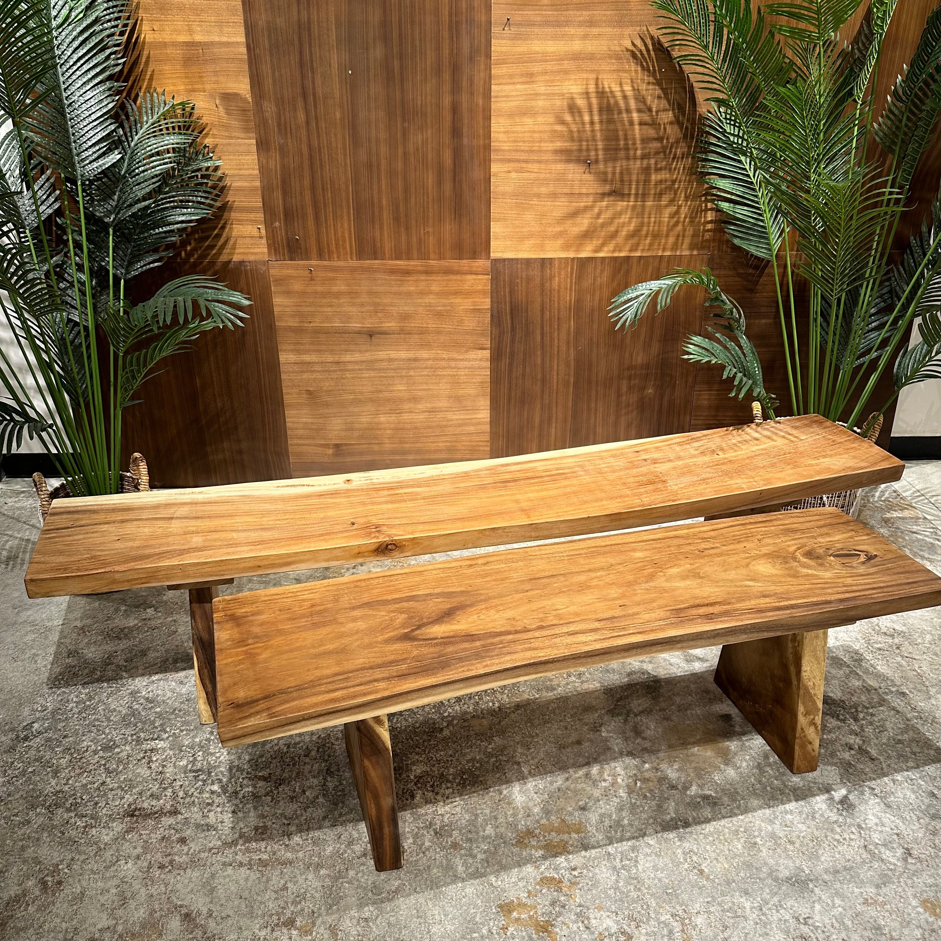 ARCADIAN AURA BENCH