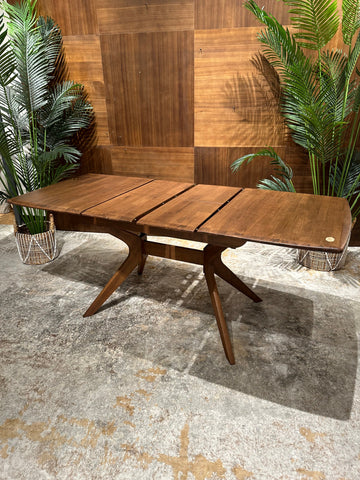 OGUZ EXTENDABLE DINING TABLE