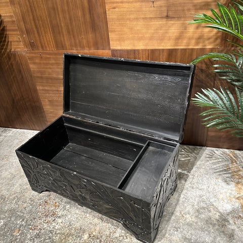 Grand Vault Trunk