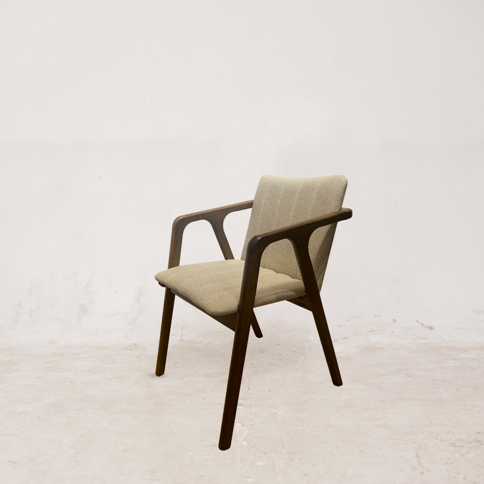 BALAKEN-LONG Armchair with Upholstered Seat